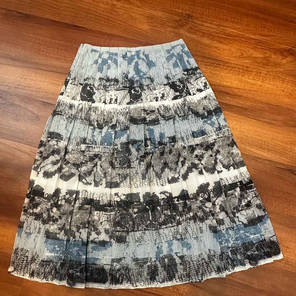 Reiss Gray and Black Pleated A-line Midi Skirt